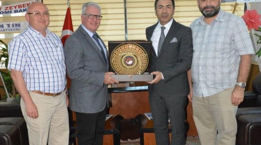 Avustralya Milletvekilinden 15 Temmuz Vurgusu