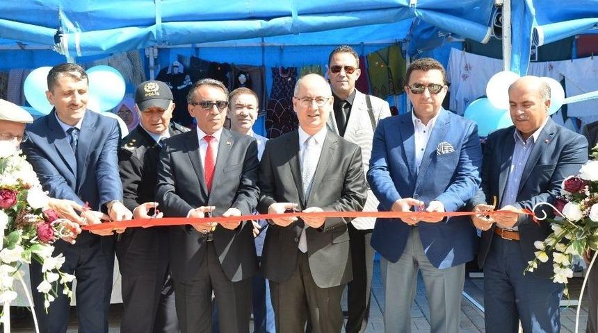 Boz&uuml;y&uuml;k&rsquo;te Kur&rsquo;an Kursu Yararına Kermes