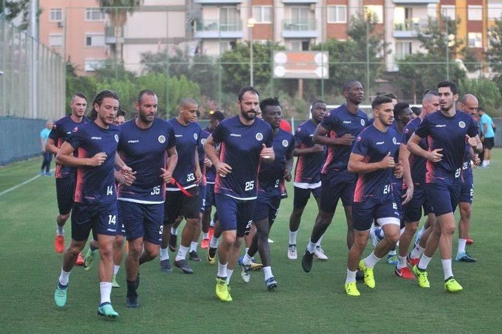 Mesut Bakkal: ”en Büyük Hedefimiz Kaldığımız Yerden Devam Etmek” G1