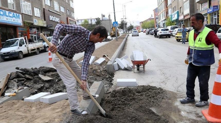B&uuml;y&uuml;kşehir Orta Ref&uuml;jleri Beton Bord&uuml;rlerle Yeniliyor