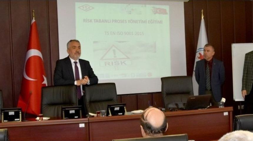&Ouml;ğretim &Uuml;yelerine Risk Tabanlı Proses Y&ouml;netimi Eğitimi Verildi