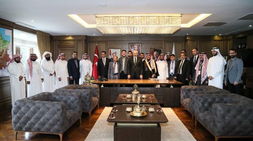 Arap İş Adamları Ordu&rsquo;da