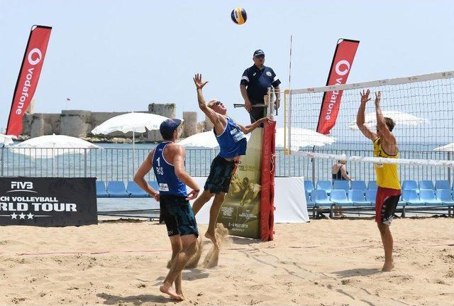 Plaj Voleybolu Dünya Turu Başladı