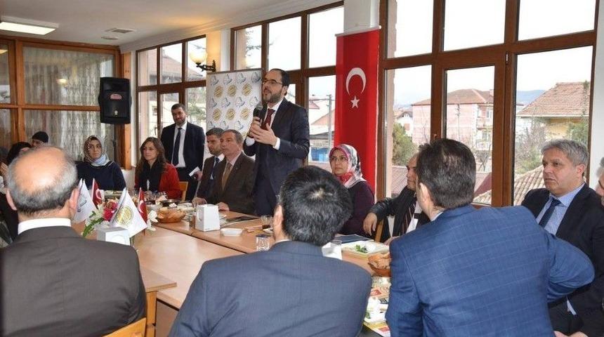 Başiskele&rsquo;de Eğitim İstişaresi Yapıldı