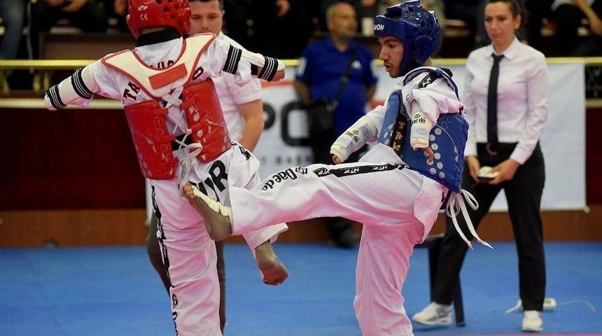 Akhisarlı Paralimpik Tekvandocu Arıcan, T&uuml;rkiye Birincisi Oldu