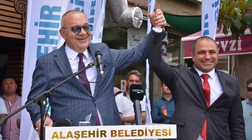 Alaşehir&rsquo;in Yeni Belediye Başkanı U&ccedil;ak G&ouml;revine Başladı