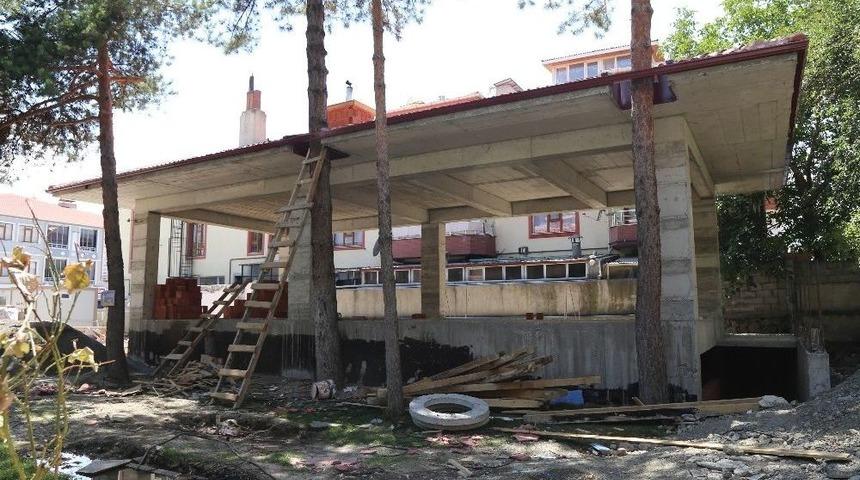 Boyacılar Camisine Modern Şadırvan Yapılıyor