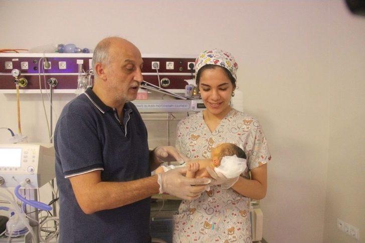 Hatay’da İki Kafalı Bebek Dünyaya Geldi G3