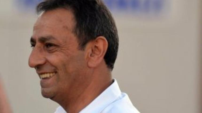 B.b. Erzurumspor Basın S&ouml;zc&uuml;s&uuml; Metin Barlak: &ldquo;emin Adımlarla Y&uuml;r&uuml;yoruz&rdquo;