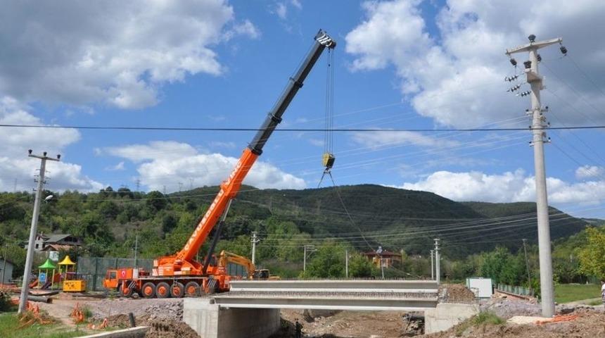Kandıra İl&ccedil;esinde Dere K&ouml;pr&uuml;s&uuml; Yapılacak