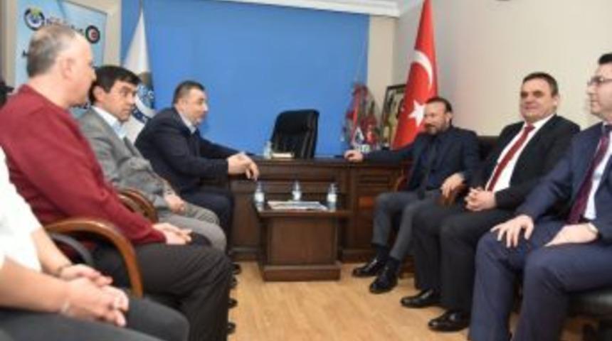 Başkan Doğan, Hizmet-iş&rsquo;i Ziyaret Etti