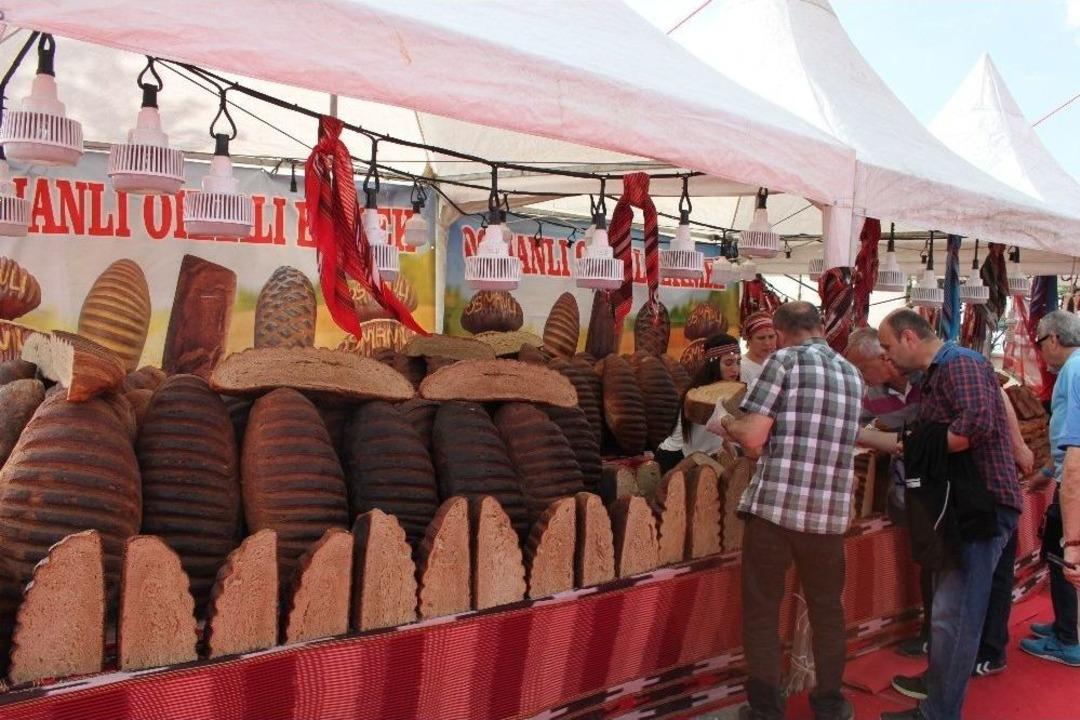 &Uuml;lkenin T&uuml;m Renkleri Eskişehir&rsquo;de Buluştu