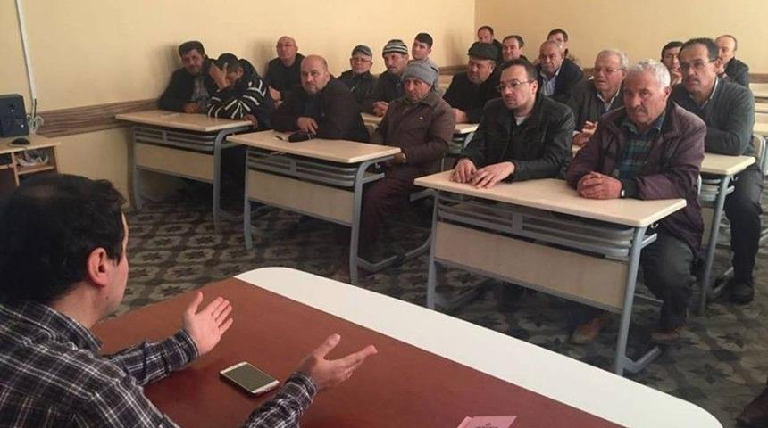 Kula&rsquo;da Meyve Ağa&ccedil;larını Budama Kursu