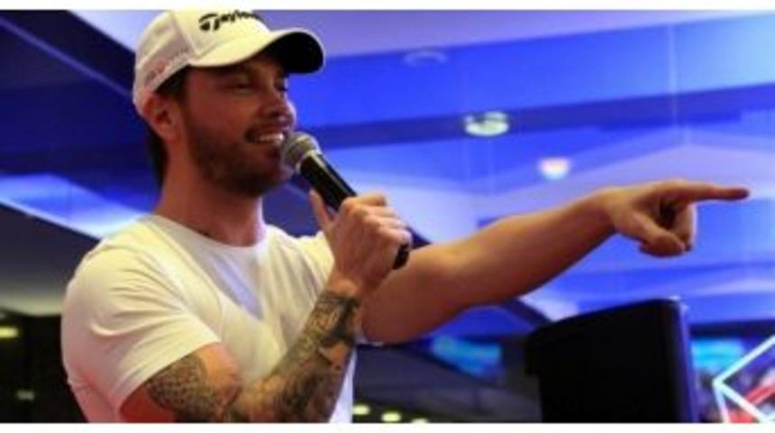 Sinan Ak&ccedil;ıl Bilecik&rsquo;te Gen&ccedil;lerle Buluşacak