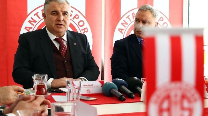 Antalyaspor Başkanı Bulut, Eto&rsquo;o Ger&ccedil;eğini A&ccedil;ıkladı