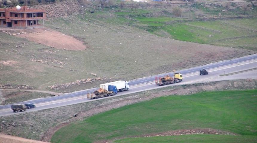 Şırnak&rsquo;tan Sınıra Askeri Sevkiyat