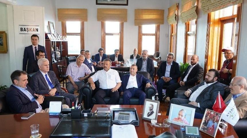 Ayvalık&rsquo;ın Alt Yapı Sorunu &Ccedil;&ouml;z&uuml;l&uuml;yor