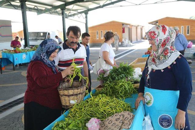 Doğal Ürünler Bahçesi Sezonu Açıyor