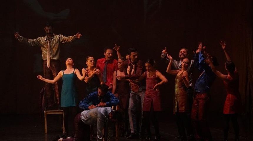 &rsquo;g&uuml;ldestan&rsquo; Bursalı Sanatseverleri B&uuml;y&uuml;ledi