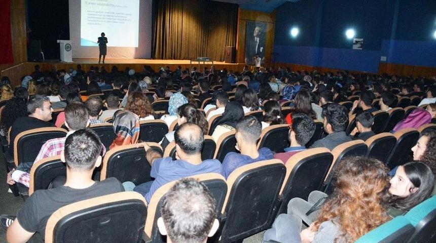 Prof. Dr. Binnur Yeşilyaprak Gen&ccedil;lerle Buluşu