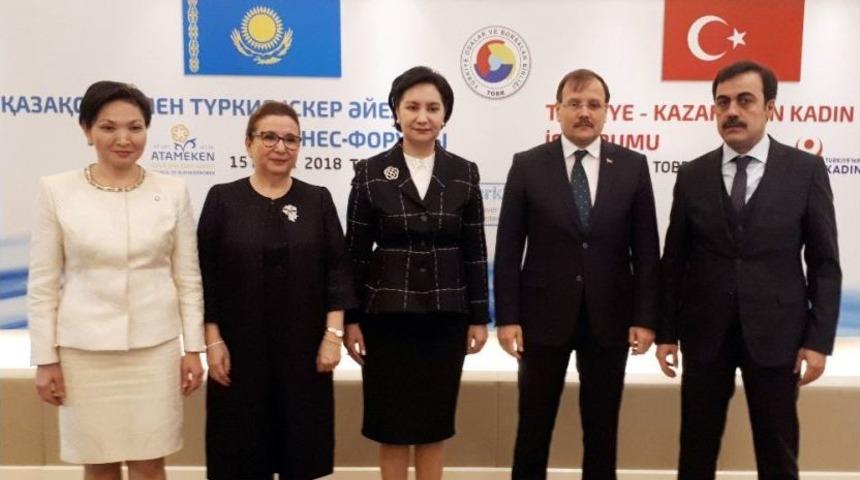 Başbakan Yardımcısı &Ccedil;avuşoğlu: &ldquo;t&uuml;rk Tarihinde Kadının Yeri Ayrıdır&rdquo;