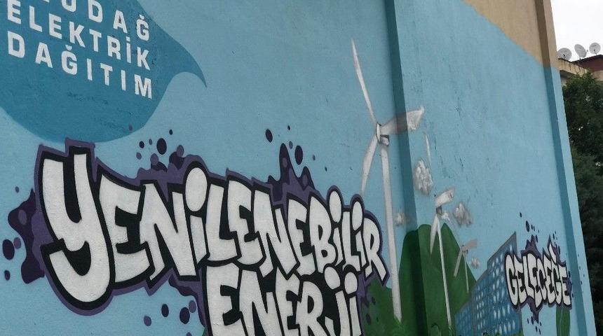 Trafolar Sosyal Mesaj Veriyor