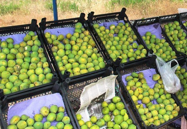 Manisa İnciri Tezgahlardaki Yerini Aldı