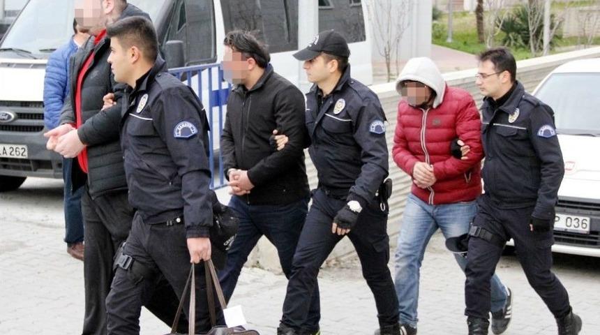 Samsun&rsquo;da Silah Ka&ccedil;ak&ccedil;ılığından 4 Kişi Adliyeye Sevk Edildi