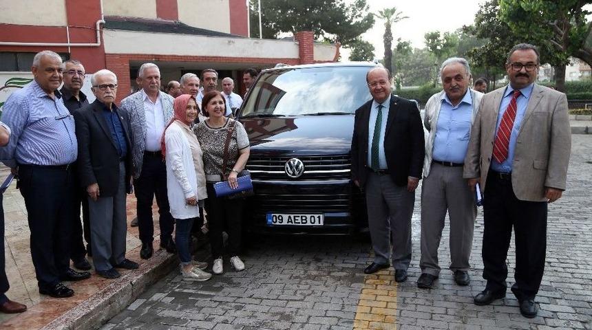 Cihanoğlu Ailesinden Efeler Belediyesi&rsquo;ne Ara&ccedil; Bağışı