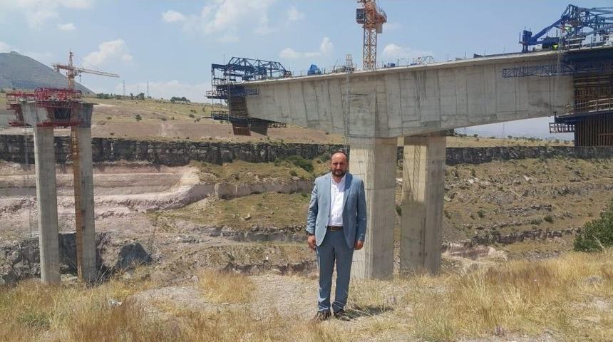 Karayel, Derevenk Viyad&uuml;ğ&uuml;&rsquo;nde İncelemelerde Bulundu