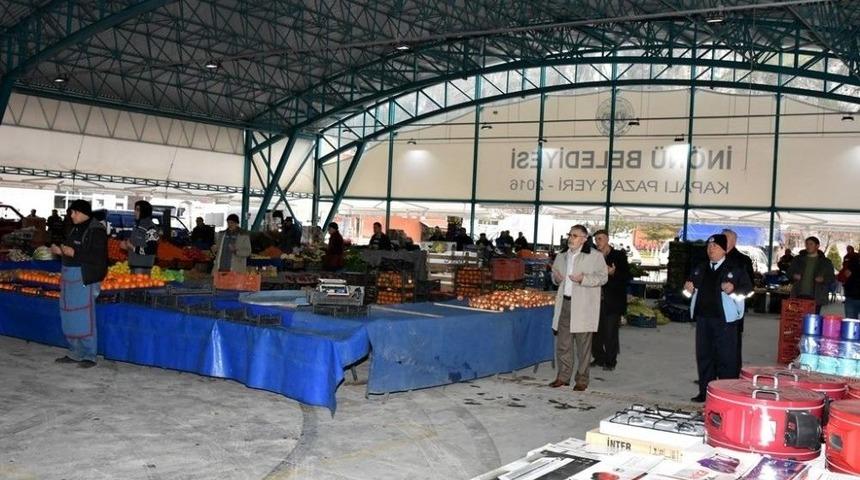 İn&ouml;n&uuml;&rsquo;de Pazar Tezgahları Artık Dua İle A&ccedil;ılıyor