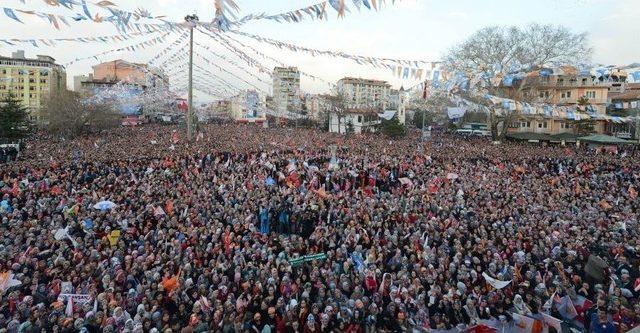 Başkan Ali Çetinbaş: Zafer Meydanı’nı Miting Alanı Olmaktan Çıkartalım