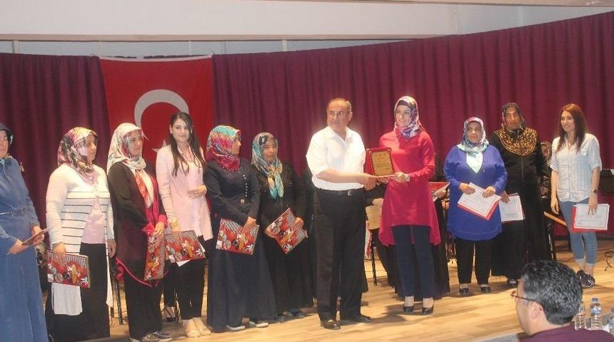 Eskil&rsquo;de "evde &Ccedil;ocuk Bakımı Kursu" Tamamlandı