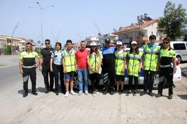 Sürücülere Ceza Yerine Çocuklardan Tavsiye