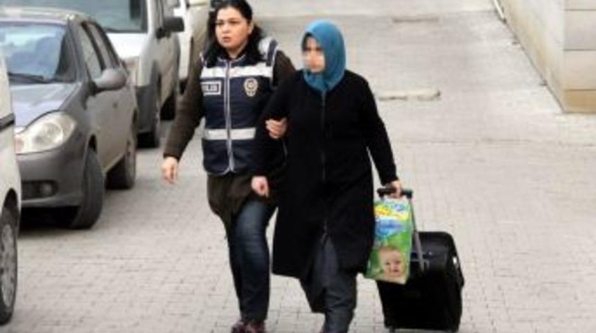 Fet&ouml;&rsquo;n&uuml;n Mahrem Sorumlusu Karı-koca Gaybubet Evinde Yakalandı