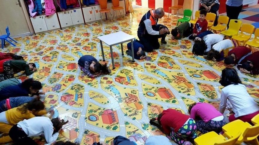 Afad 15 Okulda 3 Bin 906 &Ouml;ğrenciye &rsquo;afete Hazır Okul&rsquo; Eğitimi Verdi