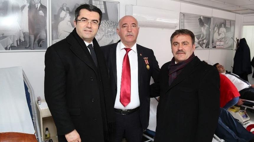 Gazi&rsquo;den &lsquo;zeytin Dalı Harekatı&rsquo; İ&ccedil;in Kan Bağışı