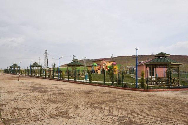 T&uuml;rkoğlu&rsquo;ne 3 Yeni Park 1