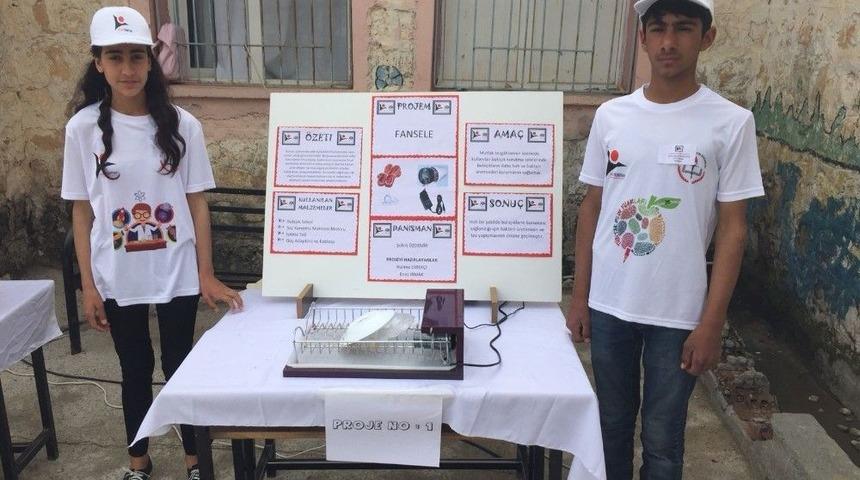 Gerc&uuml;ş&rsquo;te Bilim Fuarı A&ccedil;ıldı