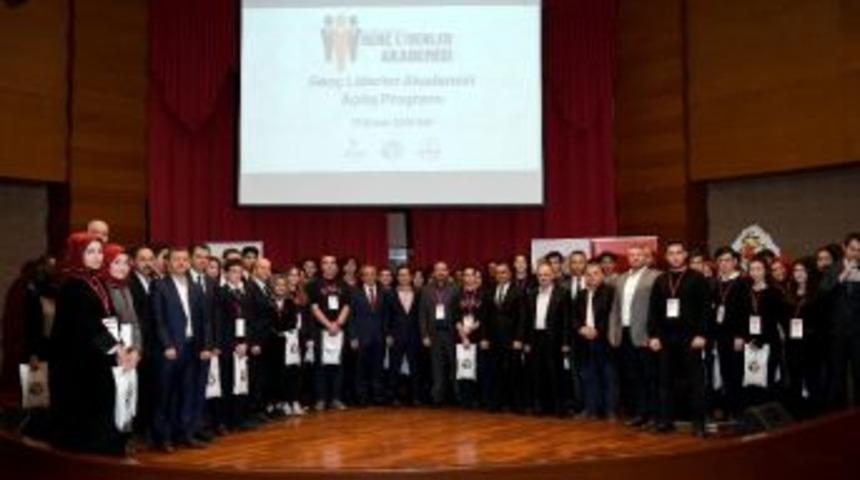 Tuzla&rsquo;da &ldquo;gen&ccedil; Liderler Akademisi&rdquo; Kuruldu