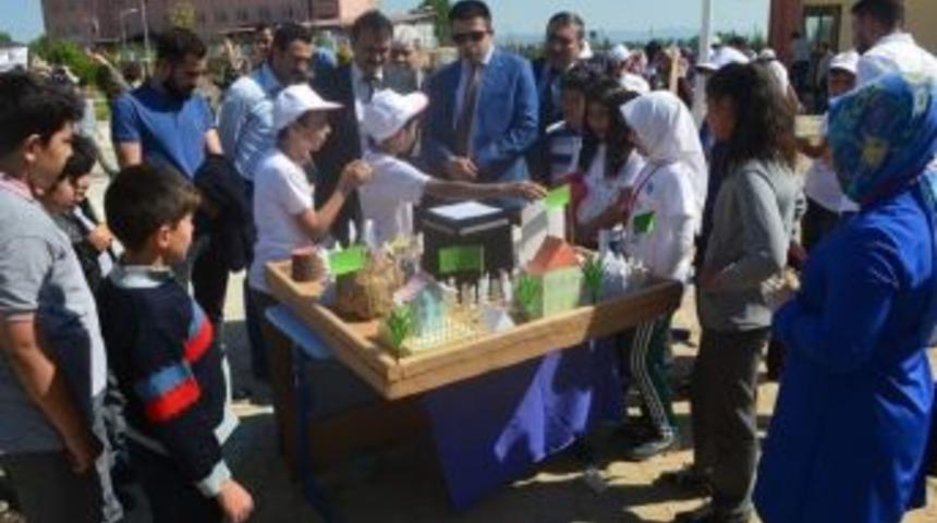 &Ccedil;avdarhisar&rsquo;da 4006 T&uuml;bitak Bilim Fuarı