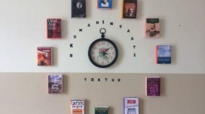 Lise&rsquo;de &rsquo;okumanın Saati Yoktur&rsquo; Uygulaması