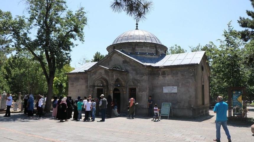 T&uuml;rbelerde &rsquo;sınav&rsquo; Yoğunluğu