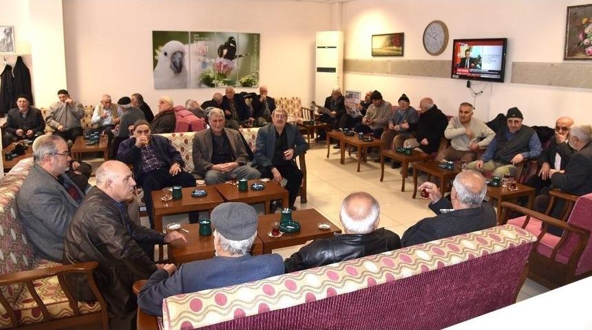 Sel&ccedil;uklu&rsquo;da Emekli Lokalleri Yoğun İlgi G&ouml;r&uuml;yor