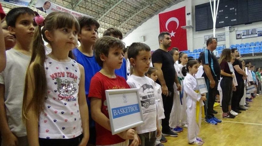 Edirne&rsquo;de Yaz Okulları T&ouml;renle A&ccedil;ıldı