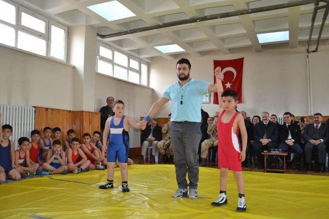 Dünya Şampiyonu Ölüm Yıl Dönümünde Memleketi Tokat’ta Anıldı