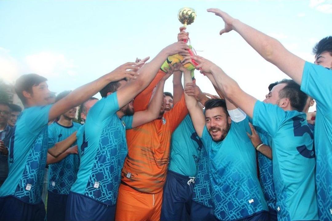 Bilecik 2. Amat&ouml;r Lig&rsquo;in İlk Şampiyonu İl &Ouml;zel İdarespor Oldu