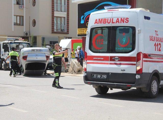 Elazığ’da Otomobil Takla Attı: 5 Yaralı