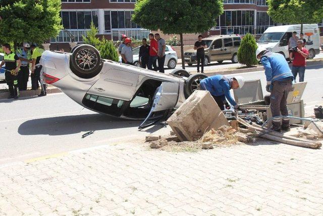 Elazığ’da Otomobil Takla Attı: 5 Yaralı