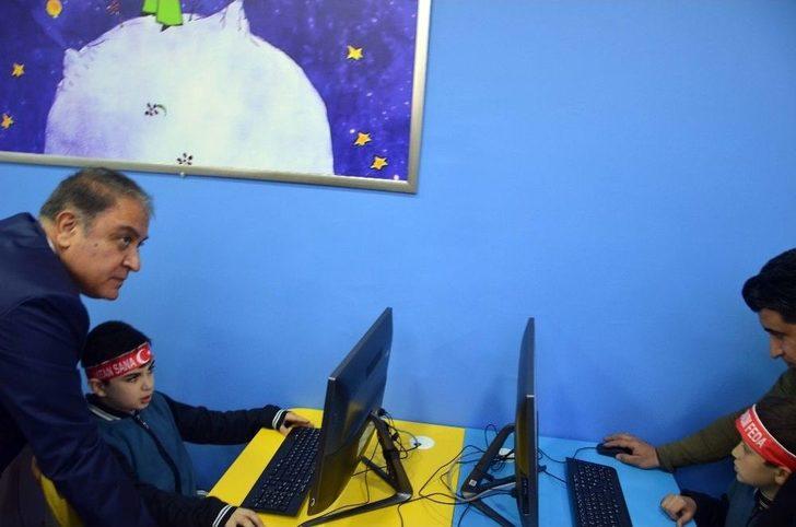 Öğrencilerden Anlamlı Afrin Mesajı G3